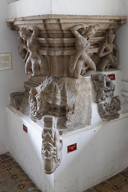 Da Nang-Musée Cham-026